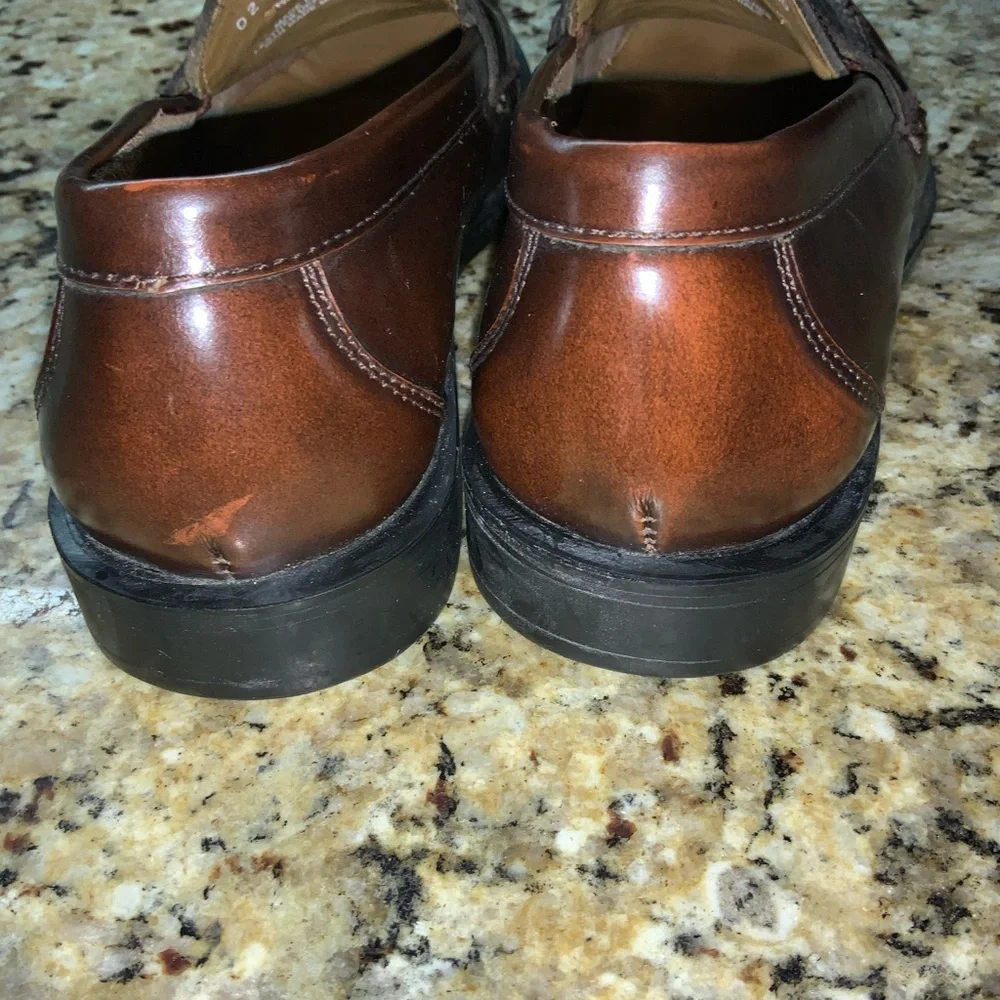 G.H. Bass & Co. - Bass REDFORD PENNY Loafers. One time use. Sz. 8D. Brazil. - Picture 4 of 8